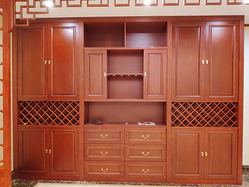 南宝镇中式家居装修之中式酒柜装修效果图